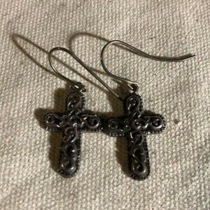 Silver dangly filagree cross earrings